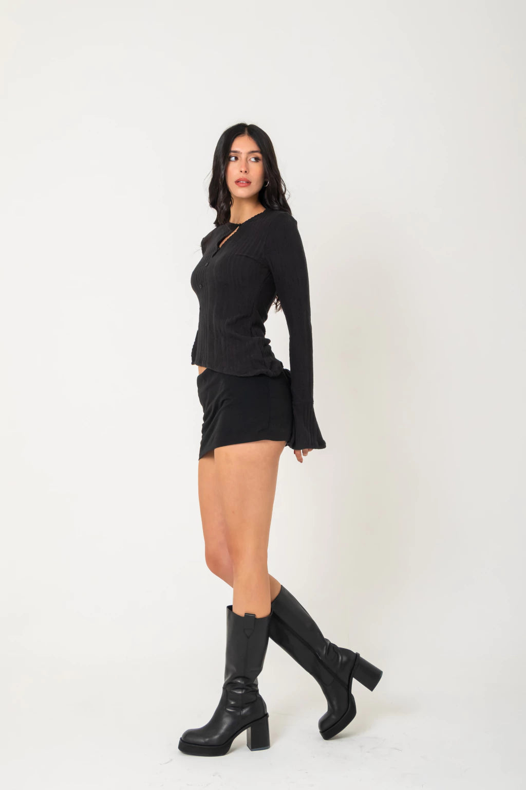 Chubut Black Leather