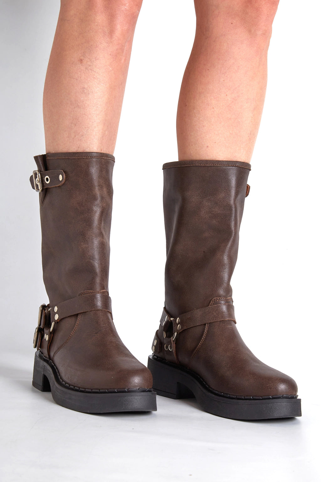 Artigas Brown Leather