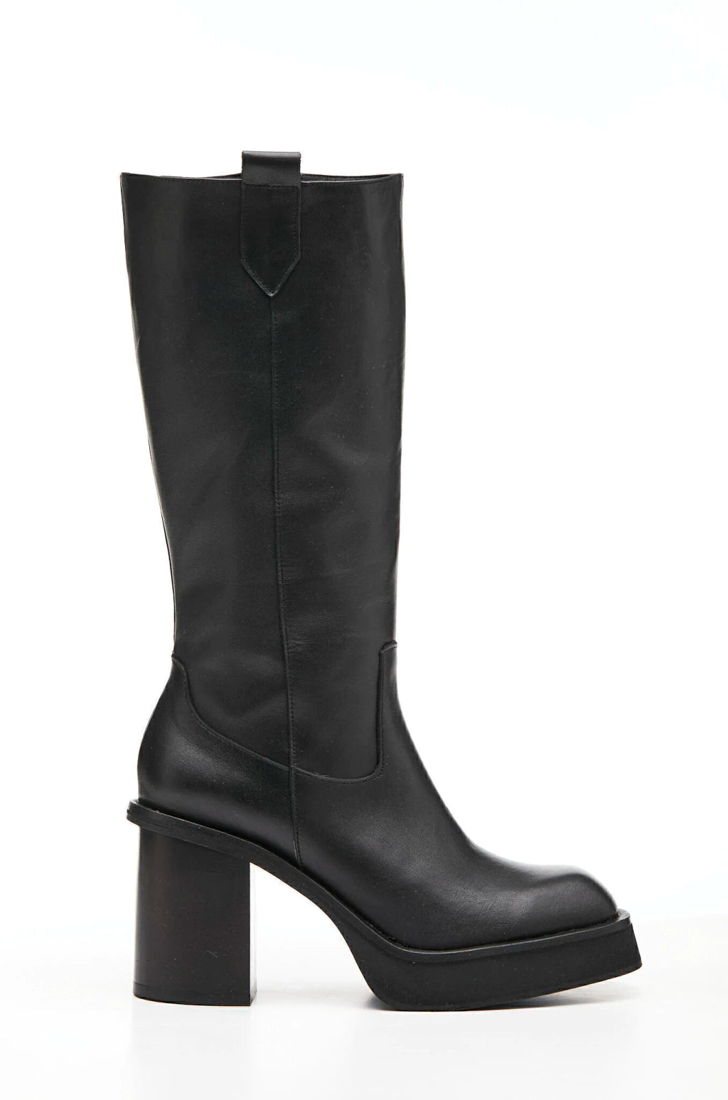 Chubut Black Leather