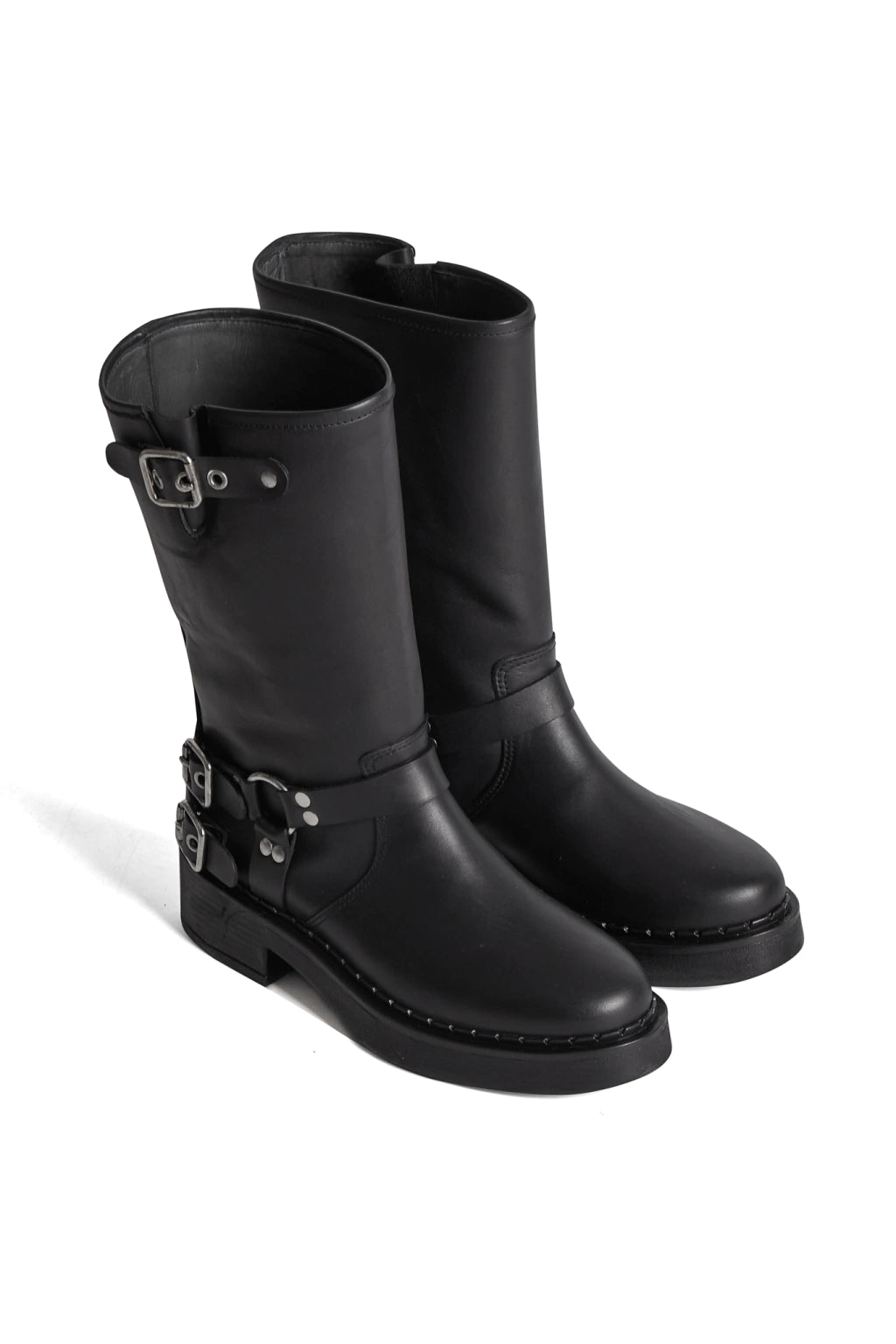 Artigas Black Leather